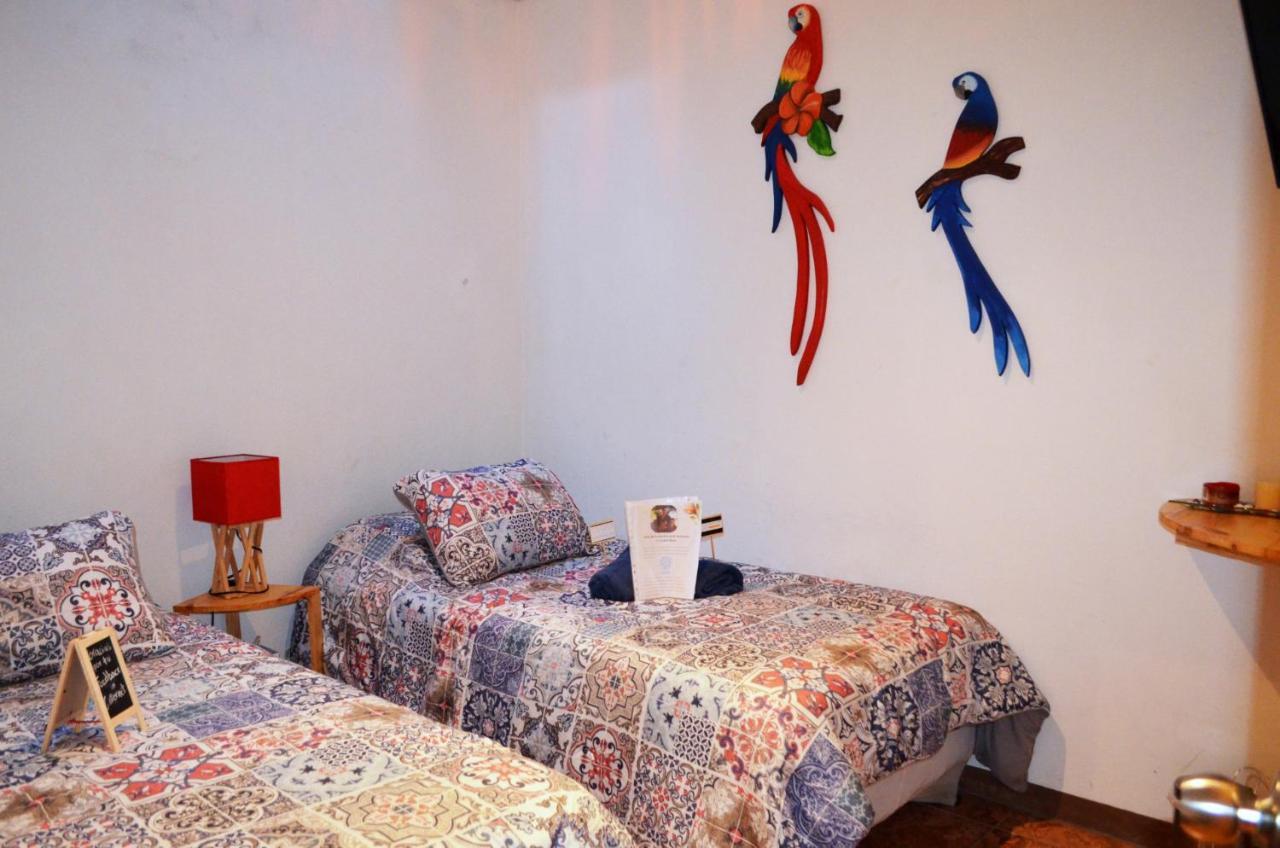Guesthouse Casa Lapa Αλαχουέλα Εξωτερικό φωτογραφία